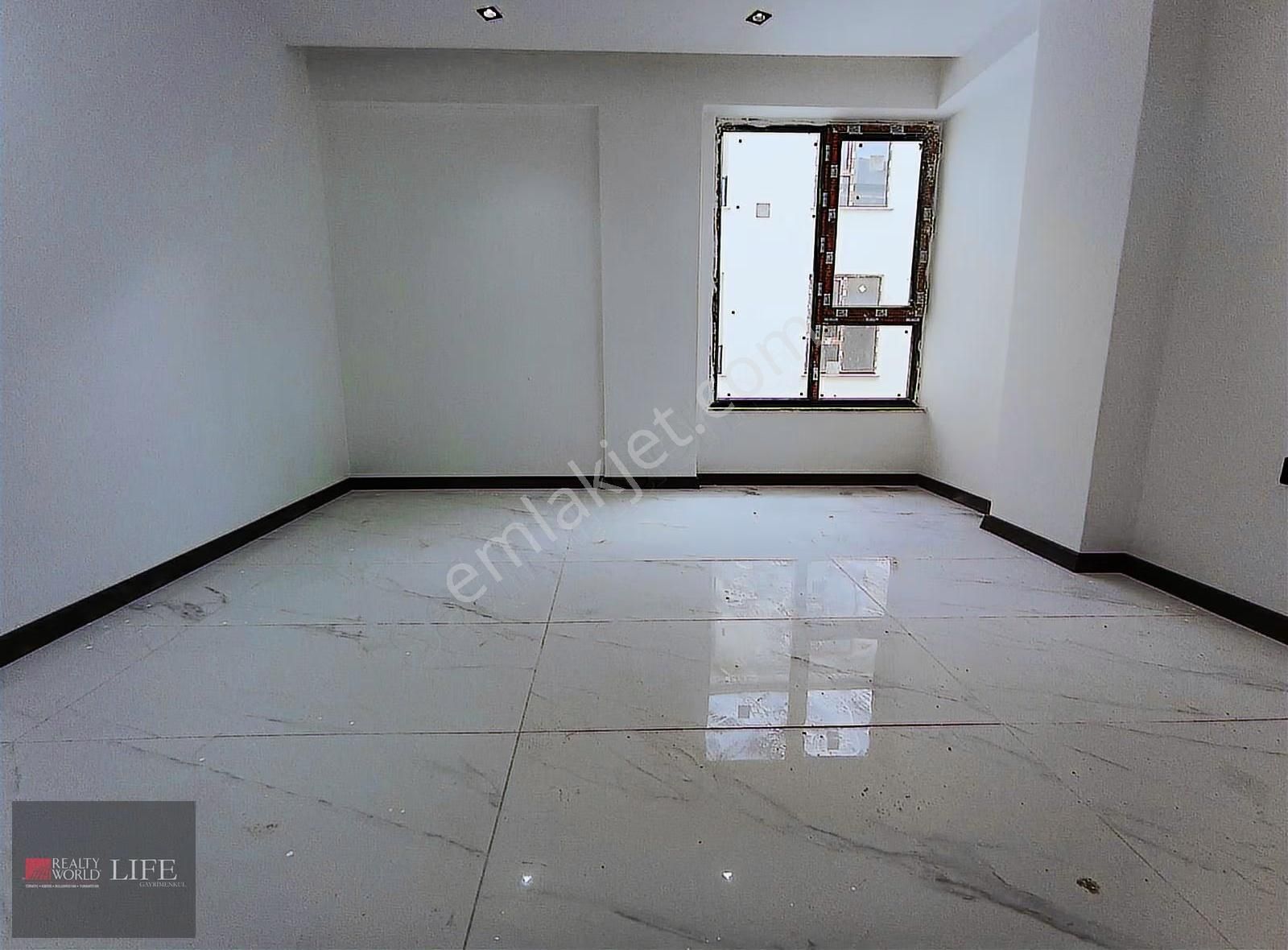 Rw Lıfe // 71 Evler Ertaş Yakını Özel Garajlı Satılık 2+1 Daire - Görsel 25