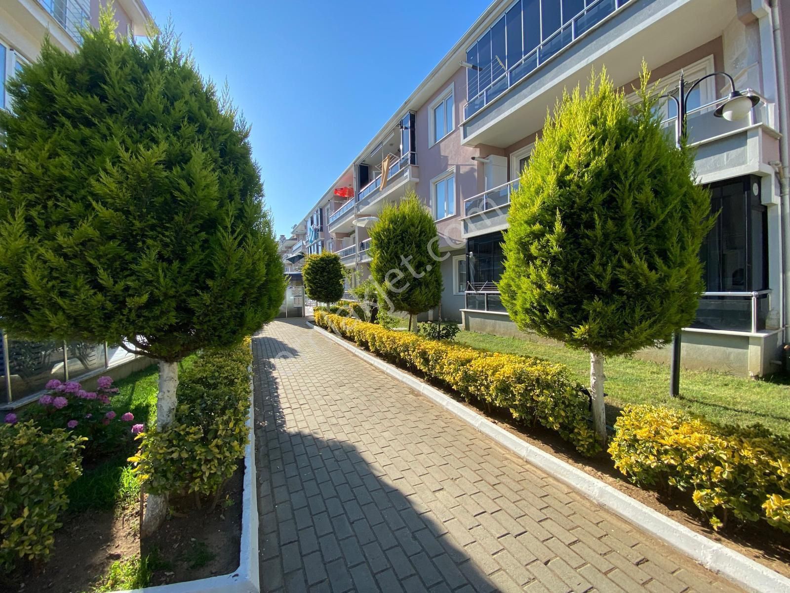 Havuzlu Güvenlikli Sitede Asansörlü Açık Cephe 2+1 Daire - Görsel 4