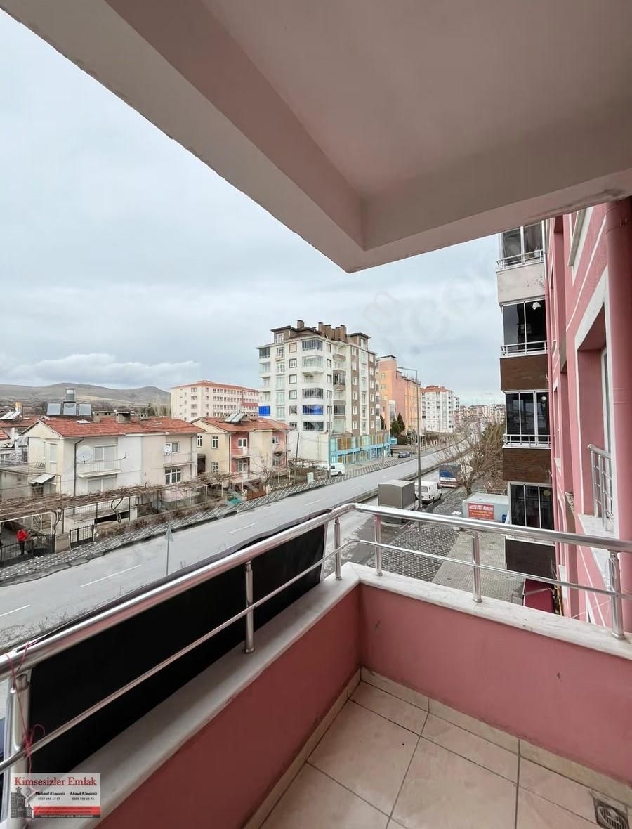 İncesu Merkez Cadde Üzerinde Kaçırılmayacak Fırsat 3+1 Daire - Görsel 7