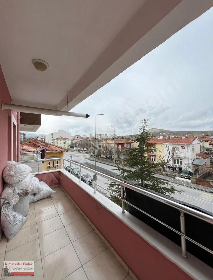 İncesu Merkez Cadde Üzerinde Kaçırılmayacak Fırsat 3+1 Daire - Görsel 13