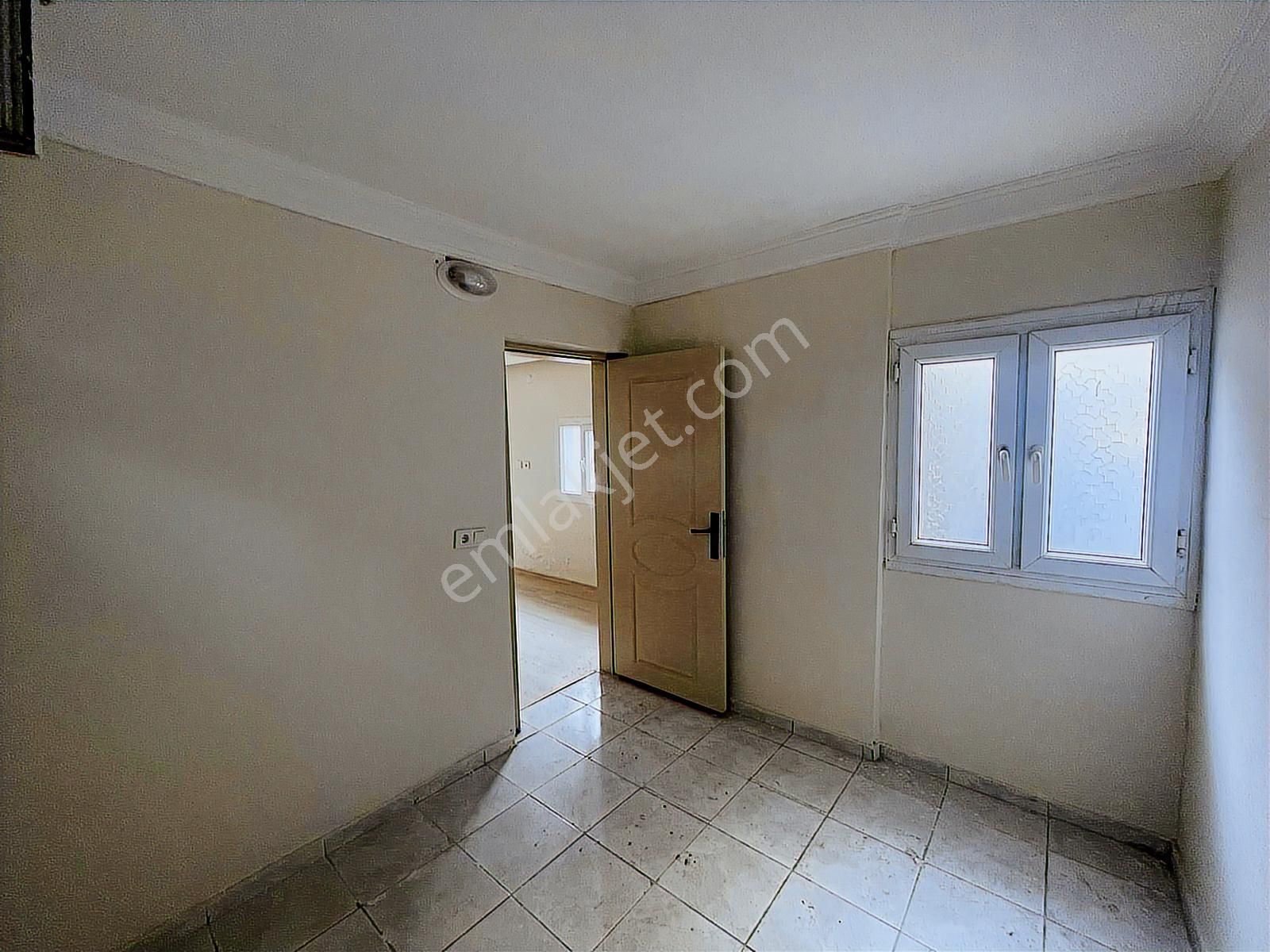 Yeşilyurt Mh.kanal Metroya Yakın 2 Katlı Müstakil Satılık Ev - Görsel 7