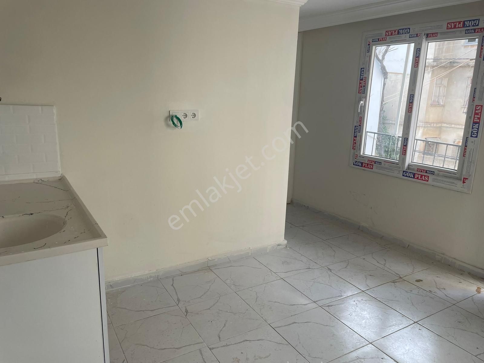 Yeşilyurt Mh.kanal Metroya Yakın 2 Katlı Müstakil Satılık Ev - Görsel 6