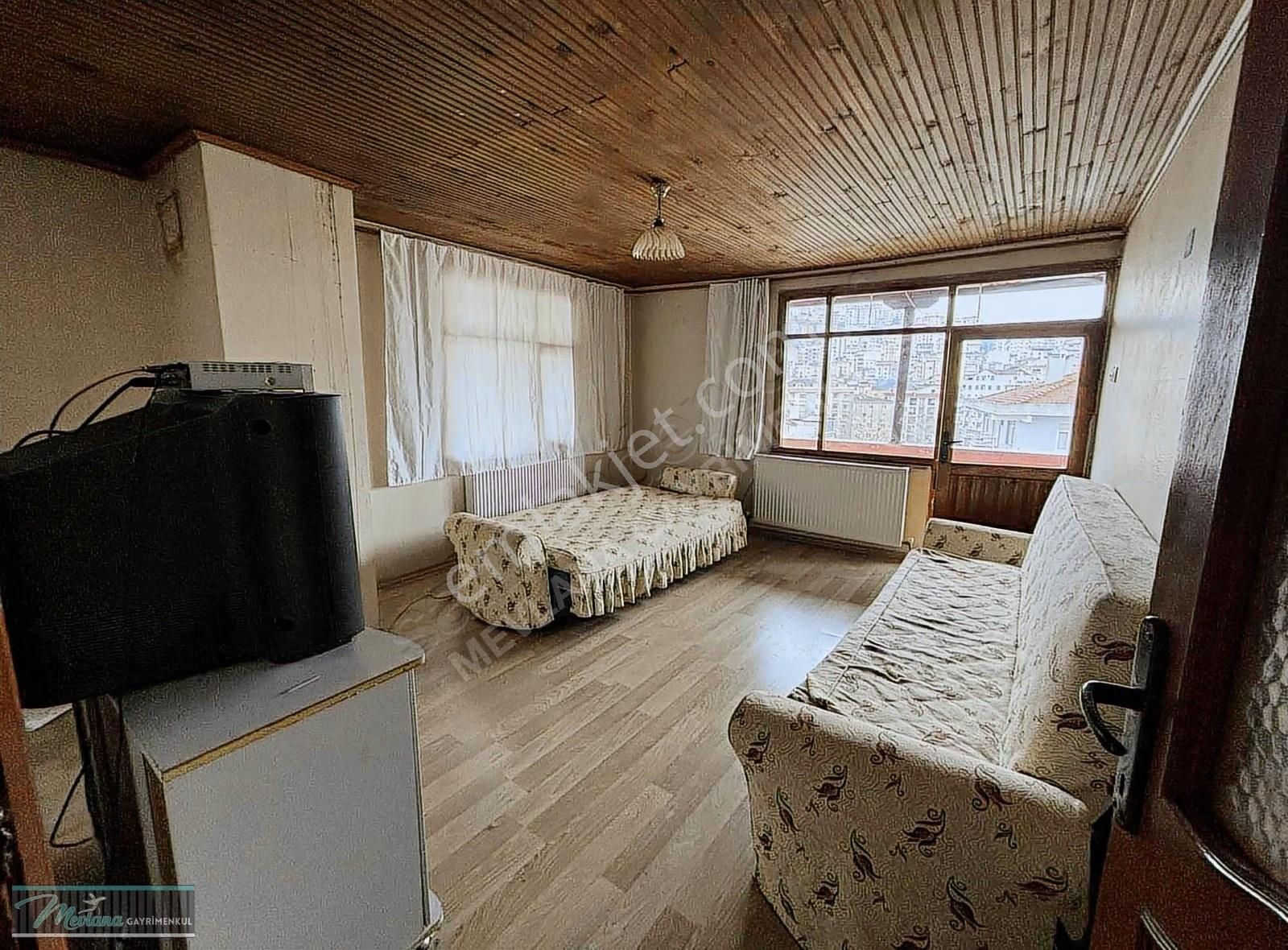 Çayırova Fatih Caddesi Yakını, Satılık 2+1 Daire (arsa Tapulu)