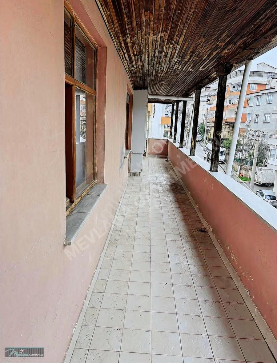 Çayırova Fatih Caddesi Yakını, Satılık 2+1 Daire (arsa Tapulu) - Görsel 5
