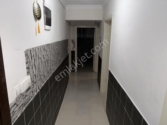 Bornova Merkezde Kiralık 2+1 Daire - Görsel 20