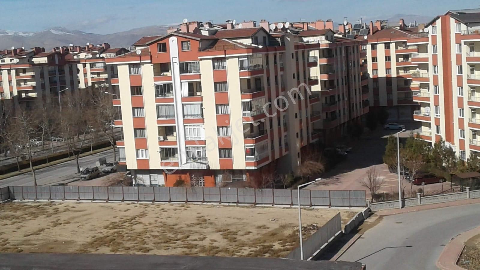 Fetih Caddesinde Merkezi Konumda Net 150 M2 Büyük 3+1 Daire - Görsel 33