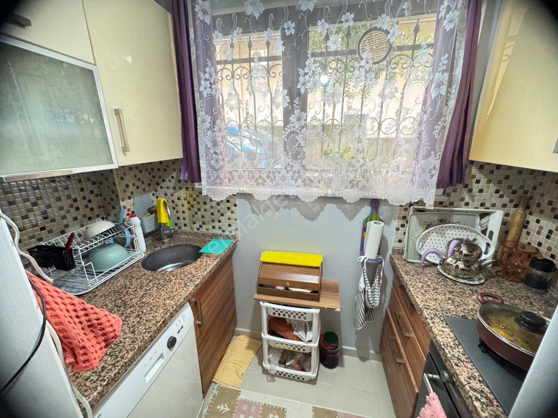 Ataşehir İnönü Alpkaya Cad., Yeditepe Yakını, Yatırımlık/oturumluk 1+1 Daire - Görsel 14