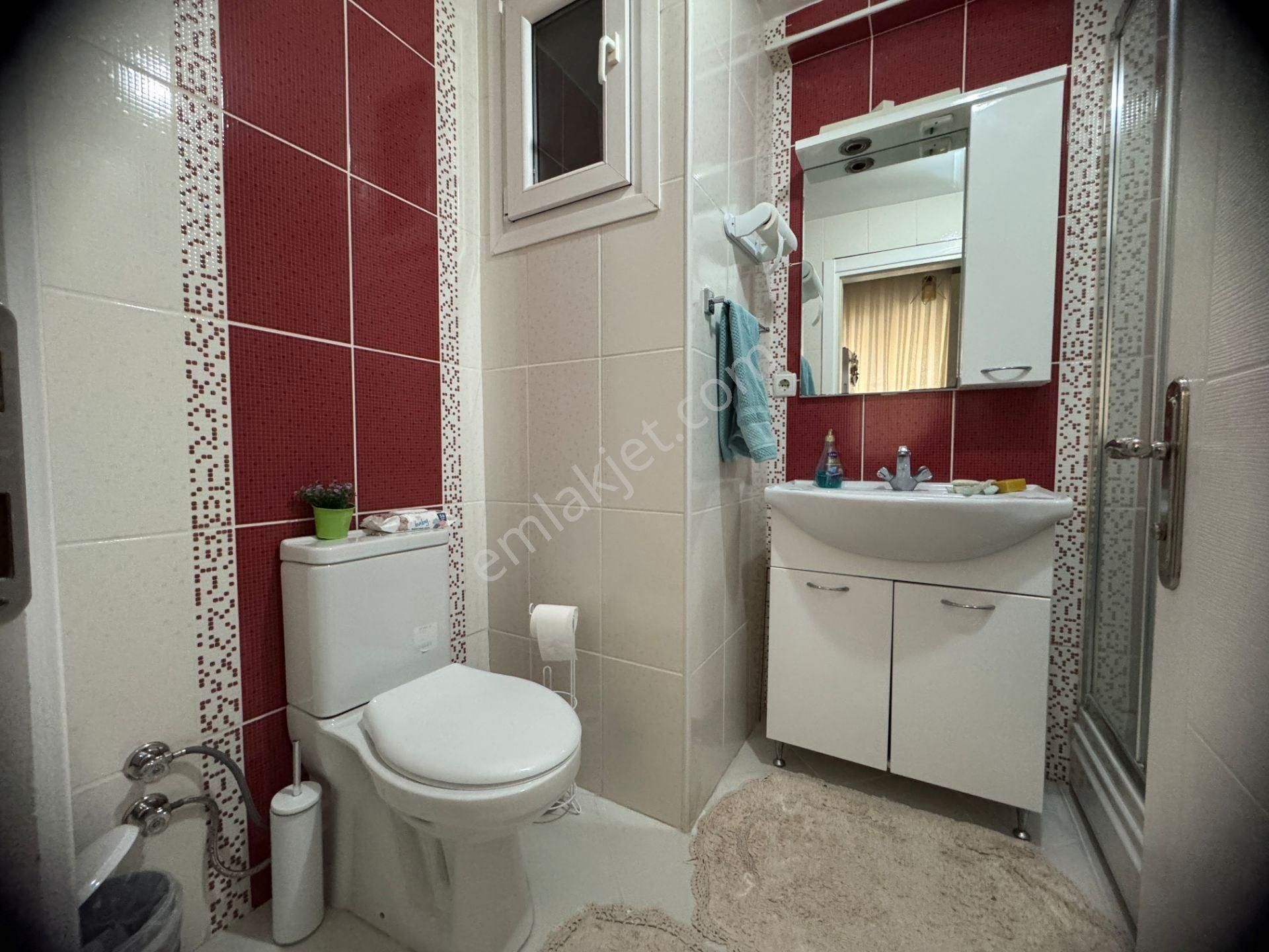 Ataşehir İnönü Alpkaya Cad., Yeditepe Yakını, Yatırımlık/oturumluk 1+1 Daire - Görsel 23