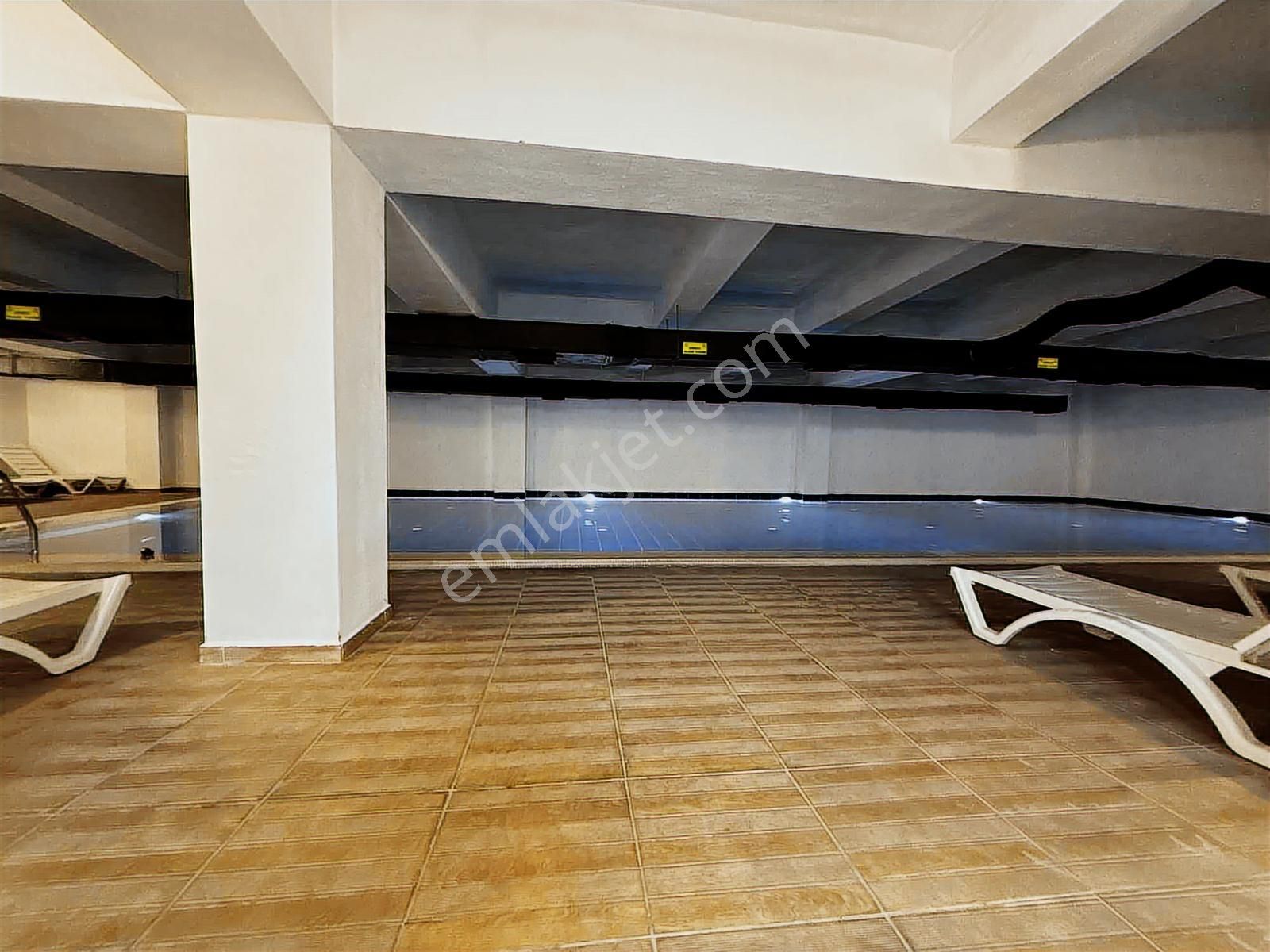 Ekpa 1207 Sitesinde Manzaralı Ara Kat Eşyalı Kiralık Daire - Görsel 24