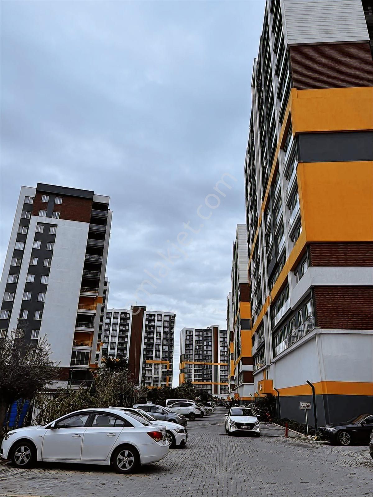 Ekpa 1207 Sitesinde Manzaralı Ara Kat Eşyalı Kiralık Daire - Görsel 3