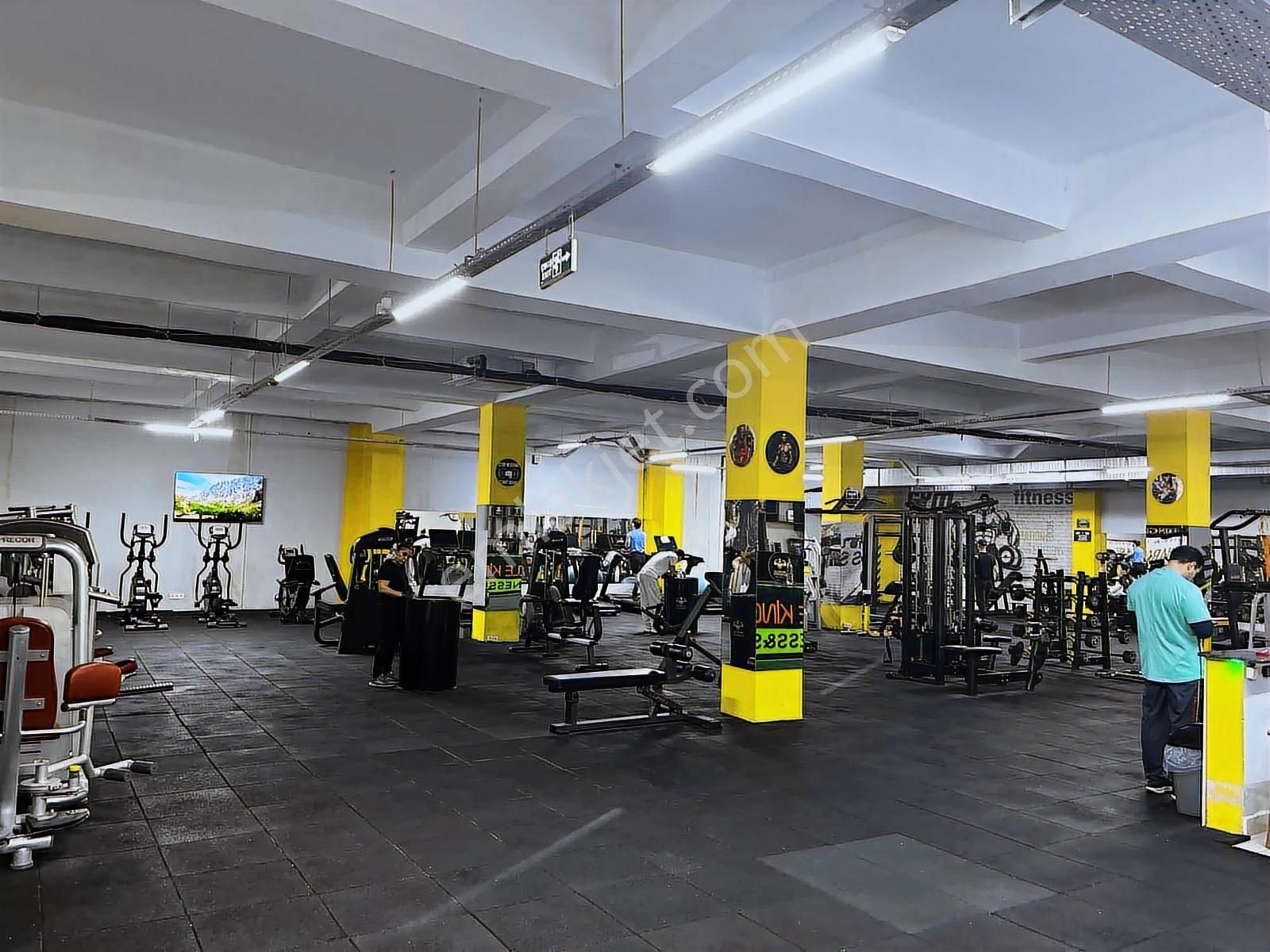 Ekpa 1207 Sitesinde Manzaralı Ara Kat Eşyalı Kiralık Daire - Görsel 2