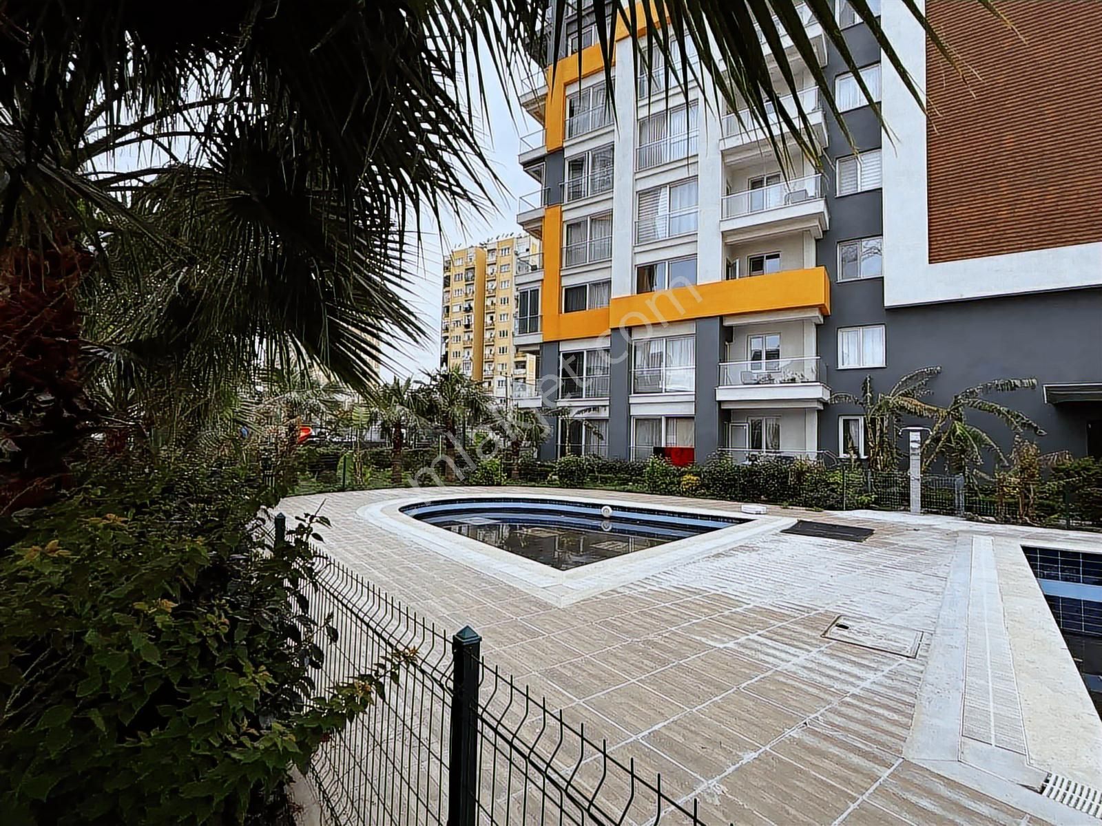 Ekpa 1207 Sitesinde Manzaralı Ara Kat Eşyalı Kiralık Daire - Görsel 15
