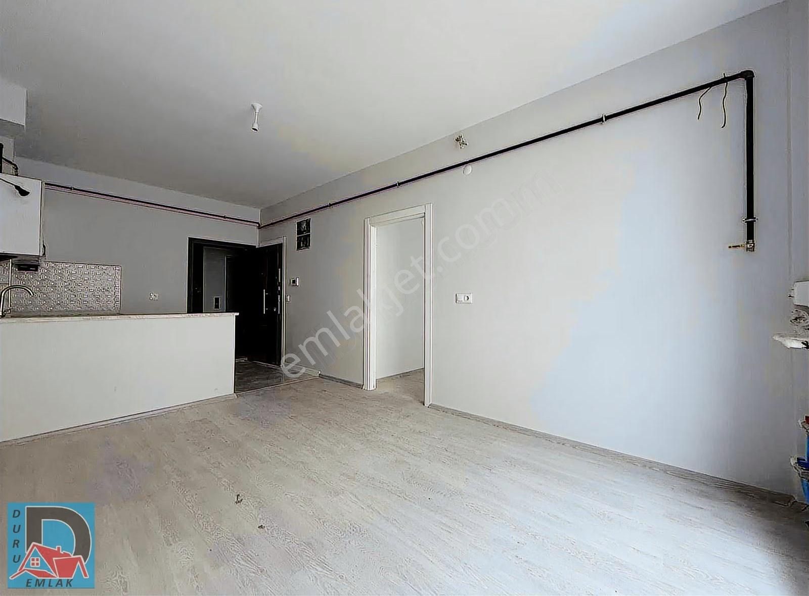 Duru Dan Şehrin Merkezinde Operanın Orada 1+1 - Görsel 3