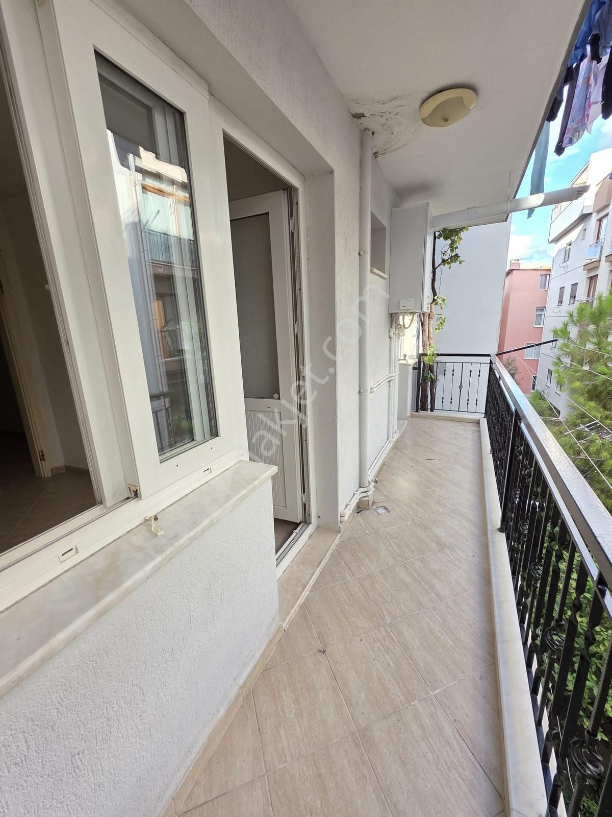 Anadolu Caddesi Yakını Kiralık 2+1 Daire - Görsel 24