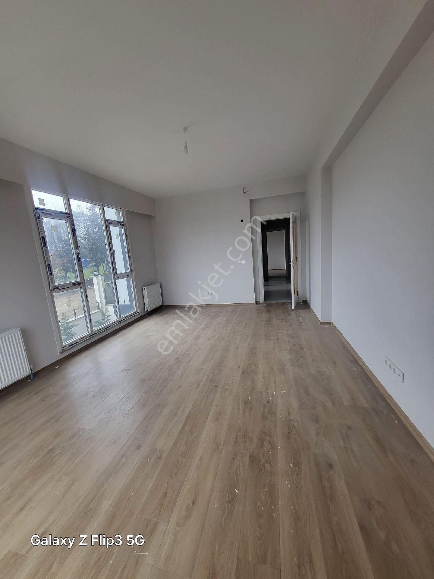 Görgülü Emlaktan Sancaktepede Satılık Daire - Görsel 2