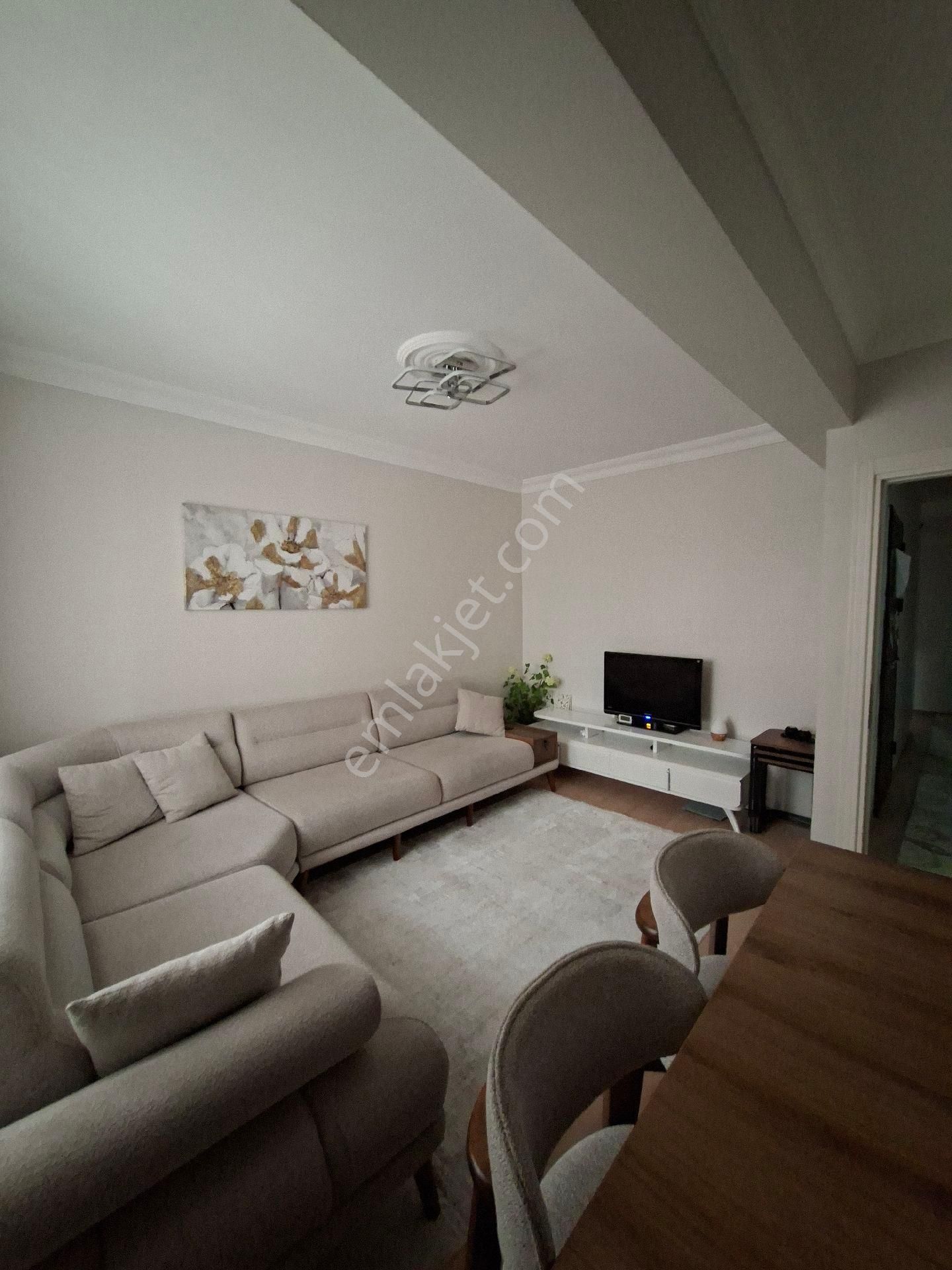 Yüksek Giriş 2 Artı 1 Daire - Görsel 5