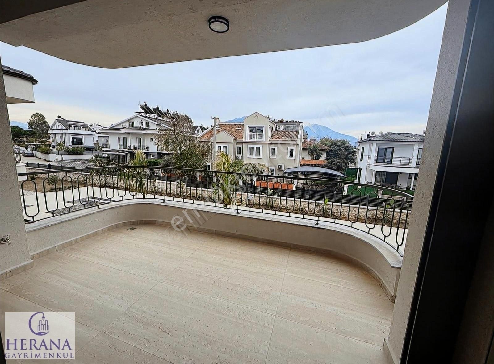 Foça Mahallesinde Lüks Site İçerisinde 3+1 Uzun Dönem Kiralık - Görsel 16