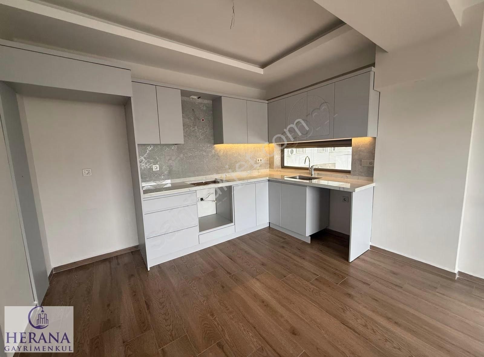 Foça Mahallesinde Lüks Site İçerisinde 3+1 Uzun Dönem Kiralık - Görsel 15