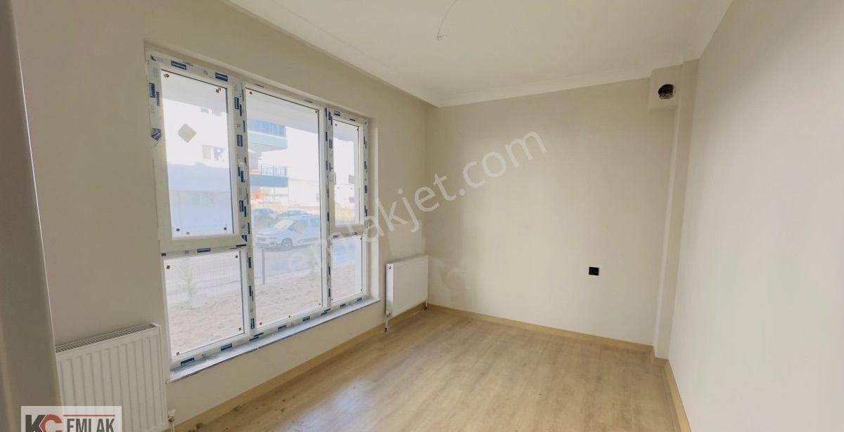 Kc Emlaktan Bölgenin En Uygun Ve Şık 2+0 85m2 Köşe Başında Fırsat Dairesi - Görsel 22