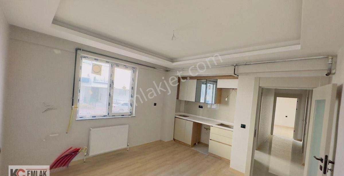 Kc Emlaktan Bölgenin En Uygun Ve Şık 2+0 85m2 Köşe Başında Fırsat Dairesi - Görsel 10