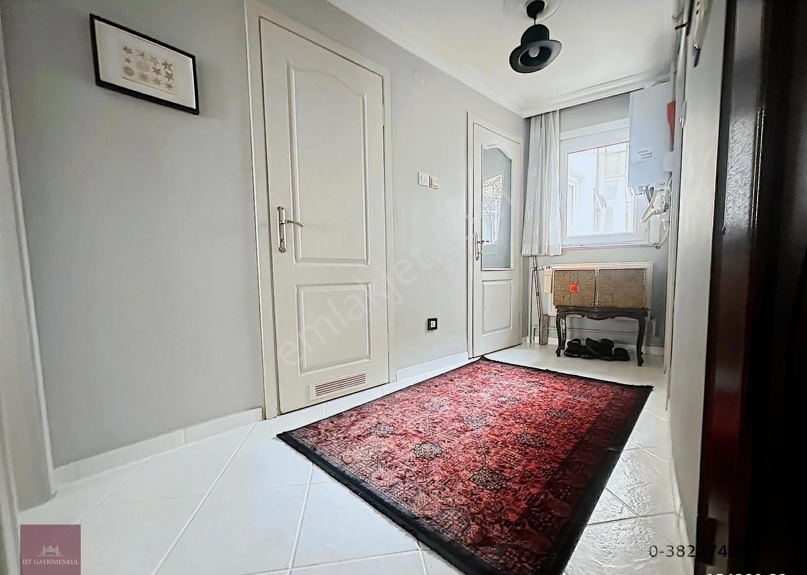 Taksim'de Airbnb Ruhsatlı Boğaz Manzaralı Satılık Ferah Daire - Görsel 5