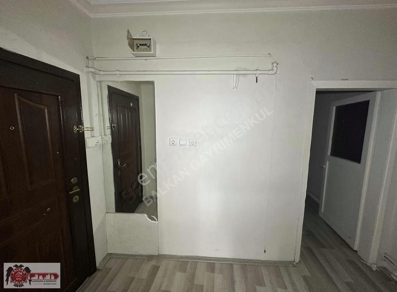 Bayrampaşa Orta Mahallede Arsa Tapulu 85 M² Net 2+1 Satılık - Görsel 7