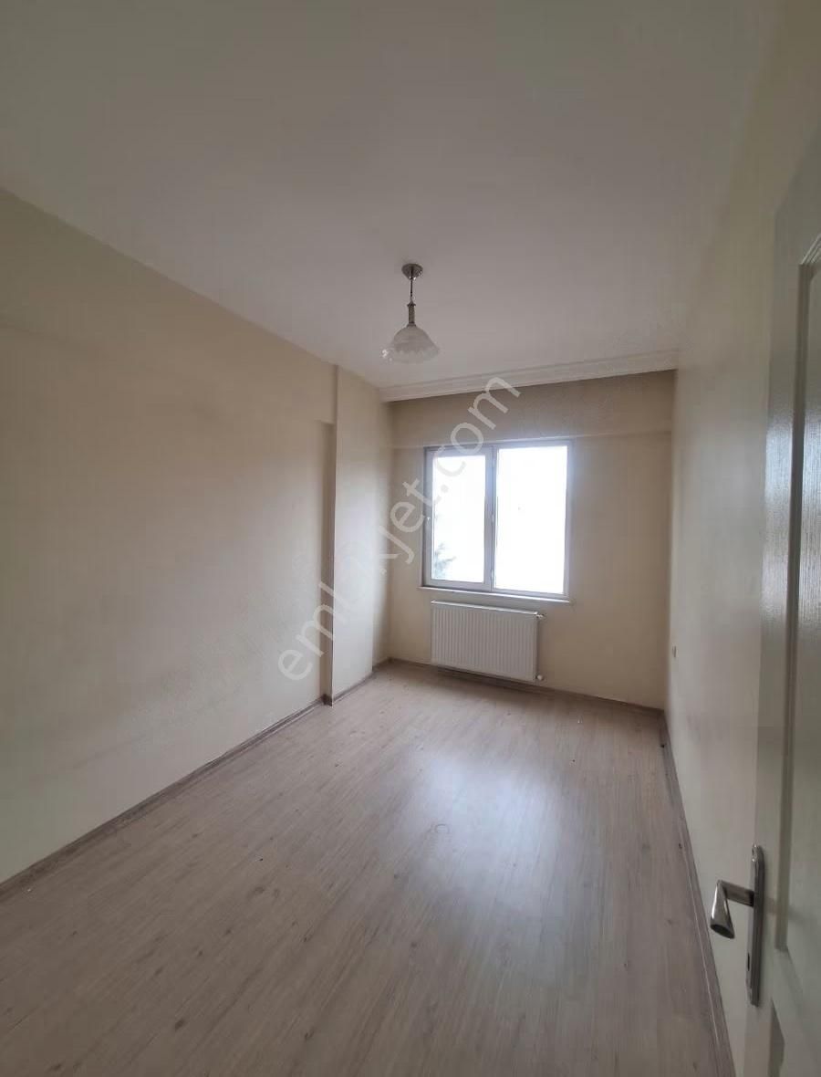 Beykent 2.etapta Uygun Fiyatlı Satılık 3+1 Daire - Görsel 12