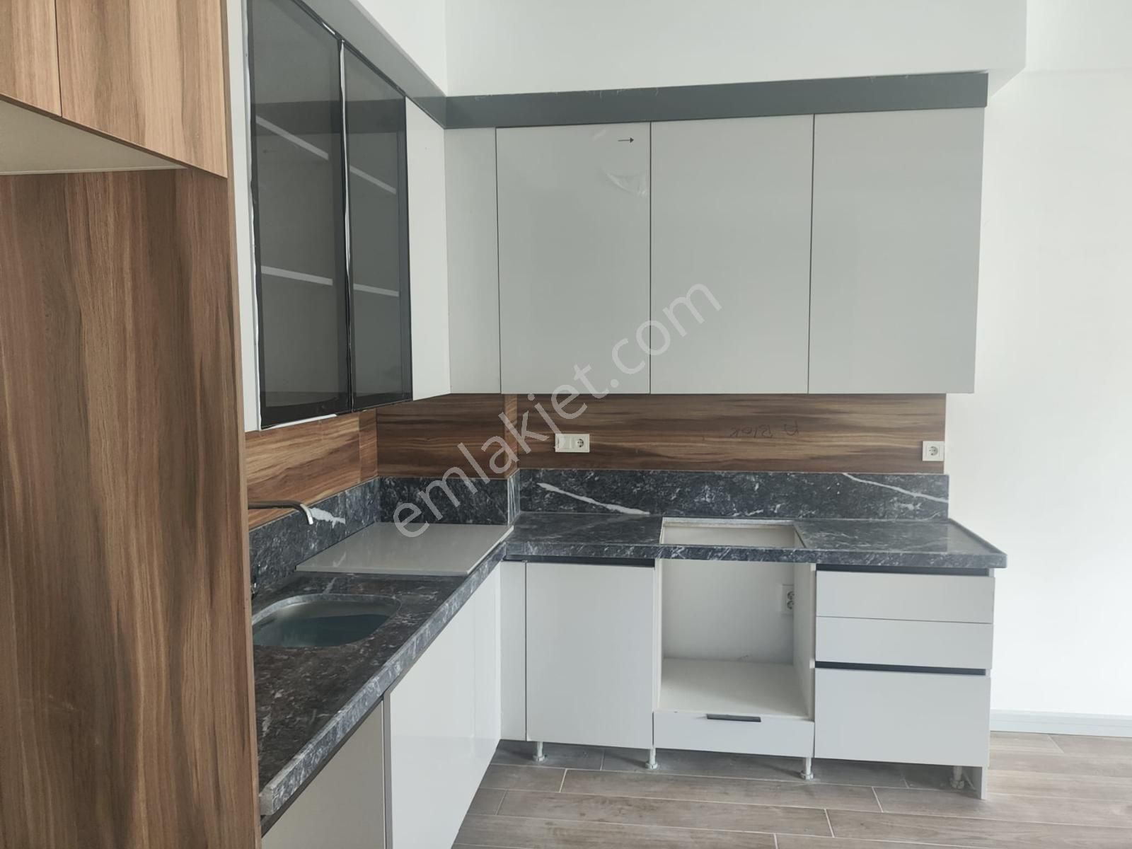 Satılık Süper Konumda Daire - Görsel 6