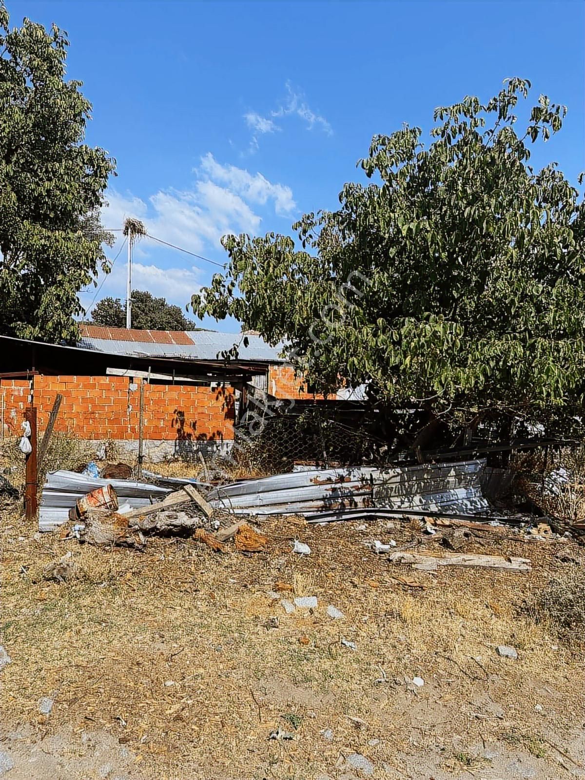 Kozak Yaylası H.hamzalar'da Köyiçi İmarlı 329 M² Arsa - Görsel 3