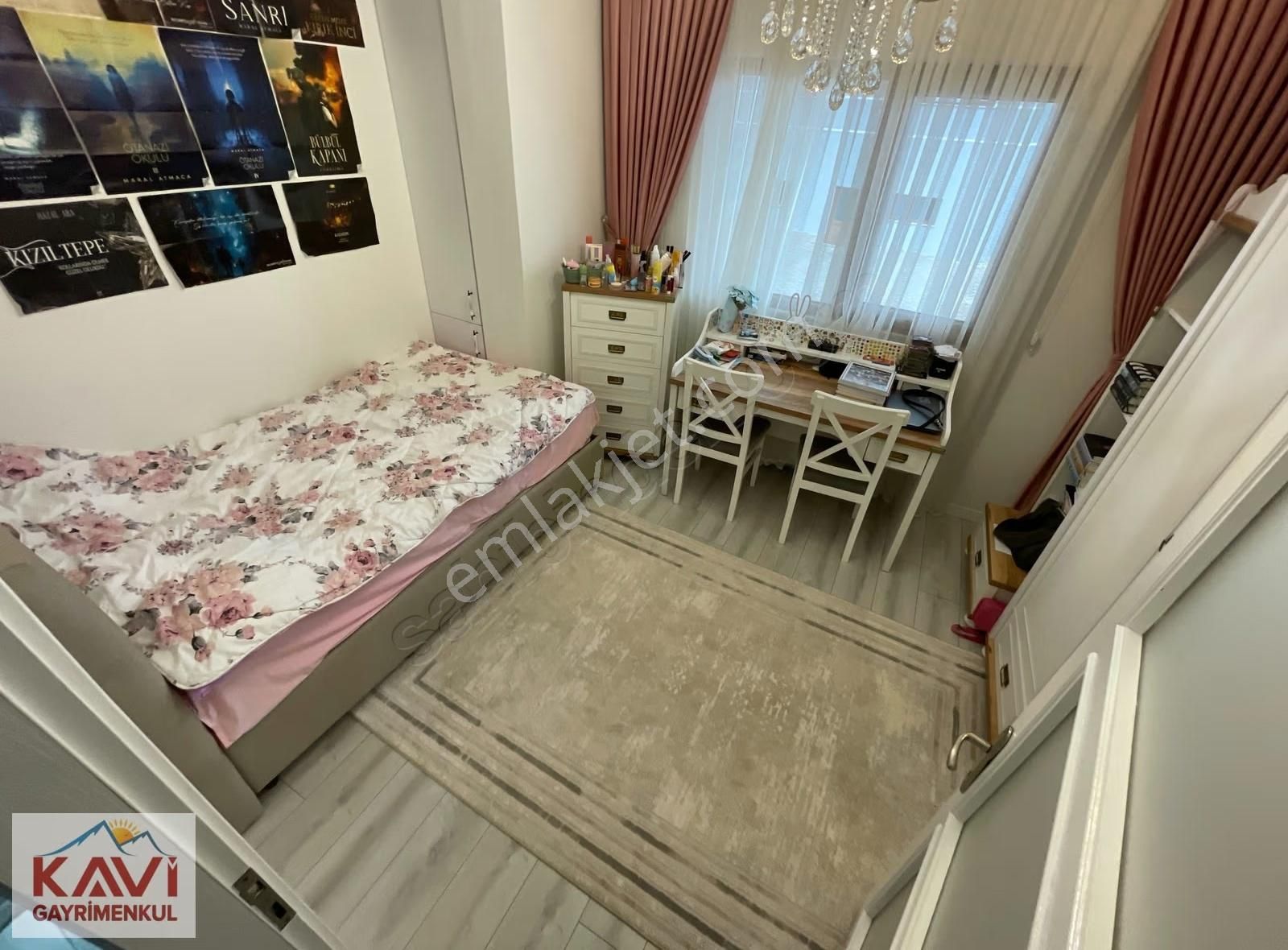 Aydınlıkevlerde Site İçinde Satılık Daire / Kavi Gayrimenkulden - Görsel 13