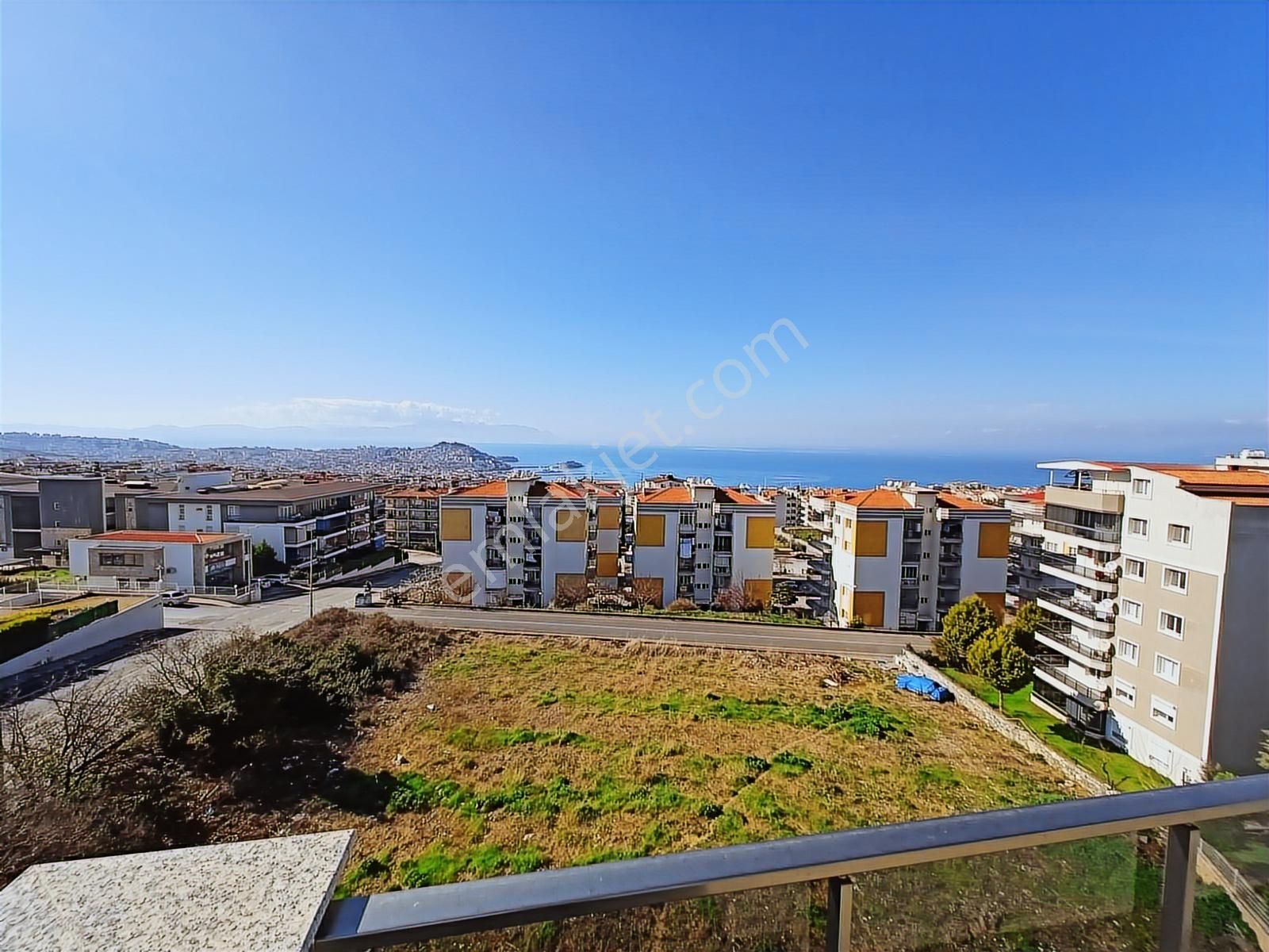 Kuşadası Ege Mahallesi Havuzlu Sitede Manzaralı Dubleks Daire - Görsel 20