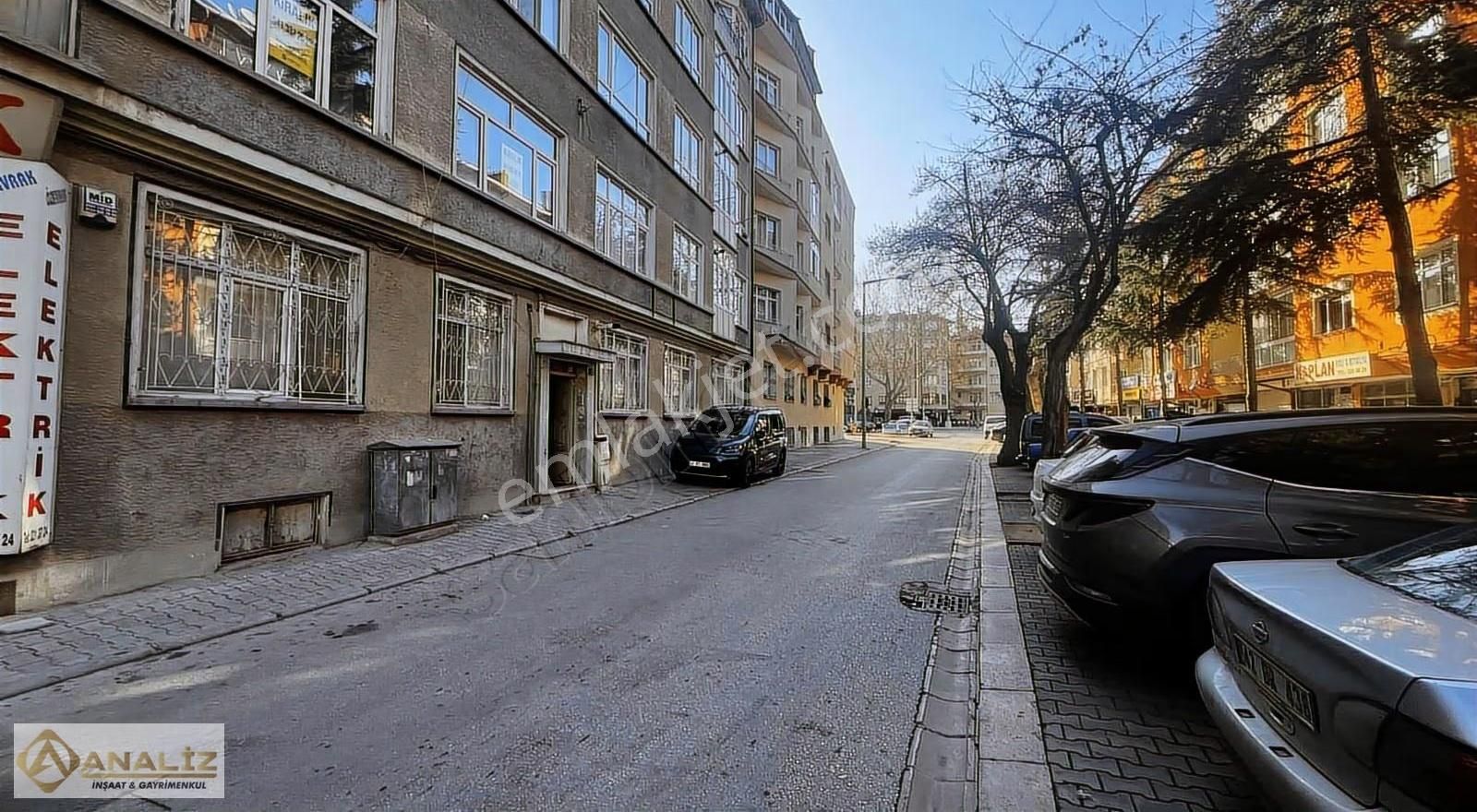 Analiz'den İhsaniye Mahallesinde 3+1 Kiralık Daire