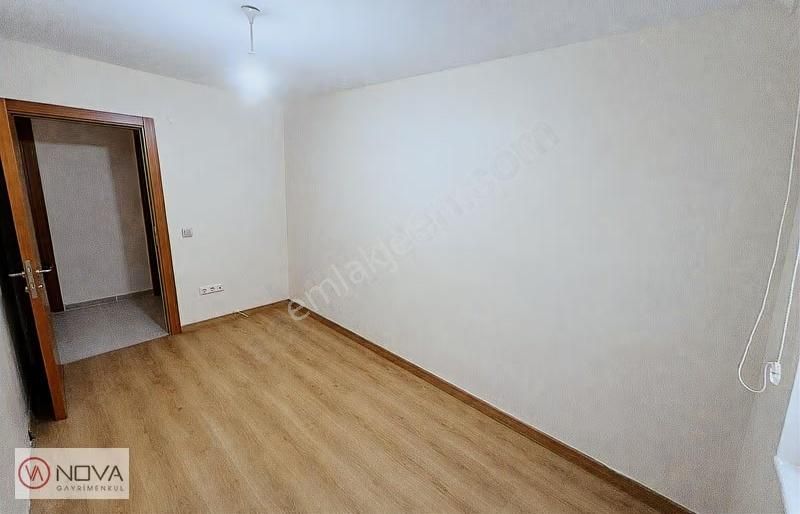 Nova'dan İdealtepe Rıfkı Tongsir Caddesi 3+1 Daire - Görsel 8