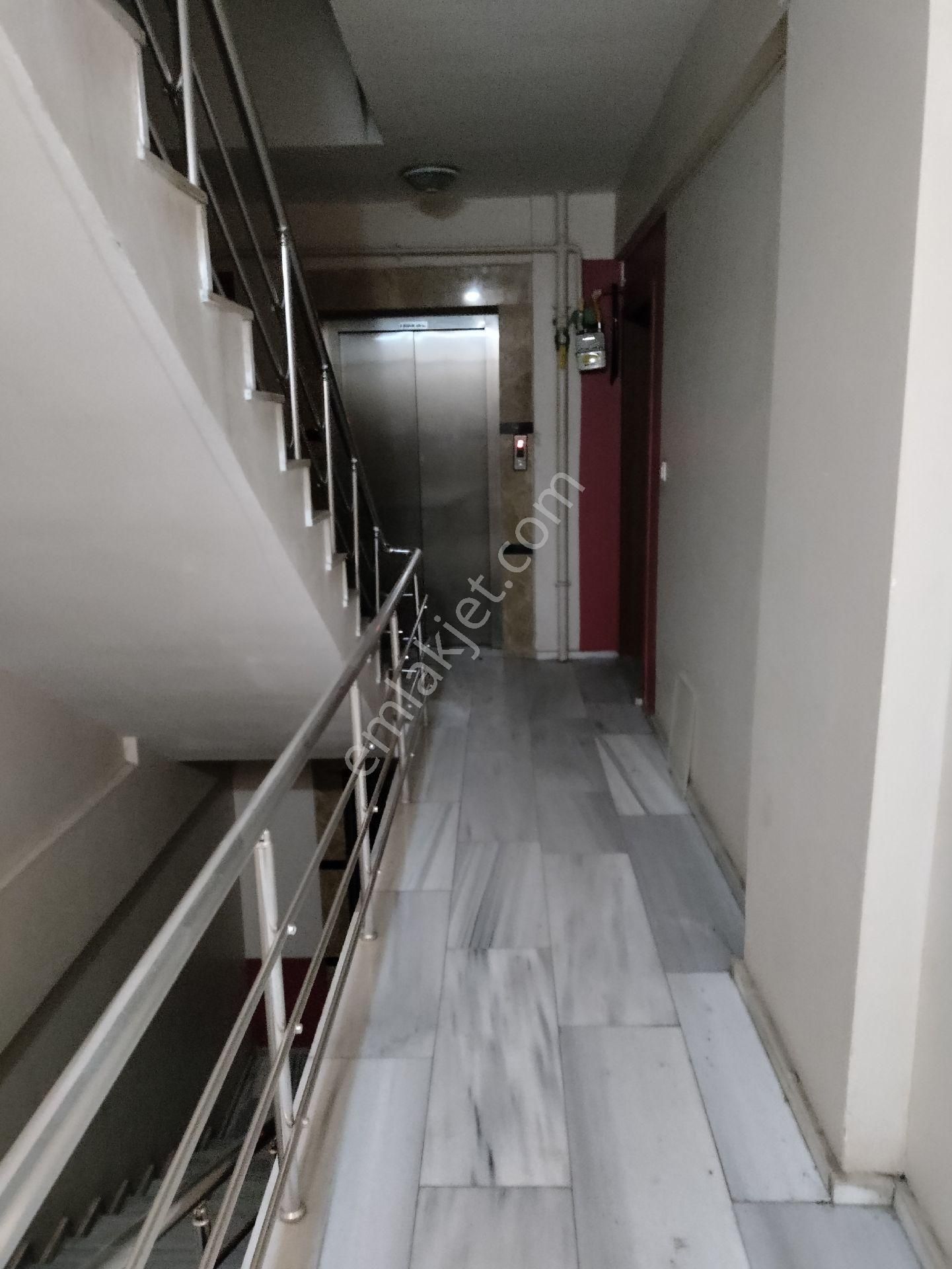 Balıkesir Merkez Nef Karşısı Kiralık Ara Kat Eşyalı 2+1 Daire - Görsel 32