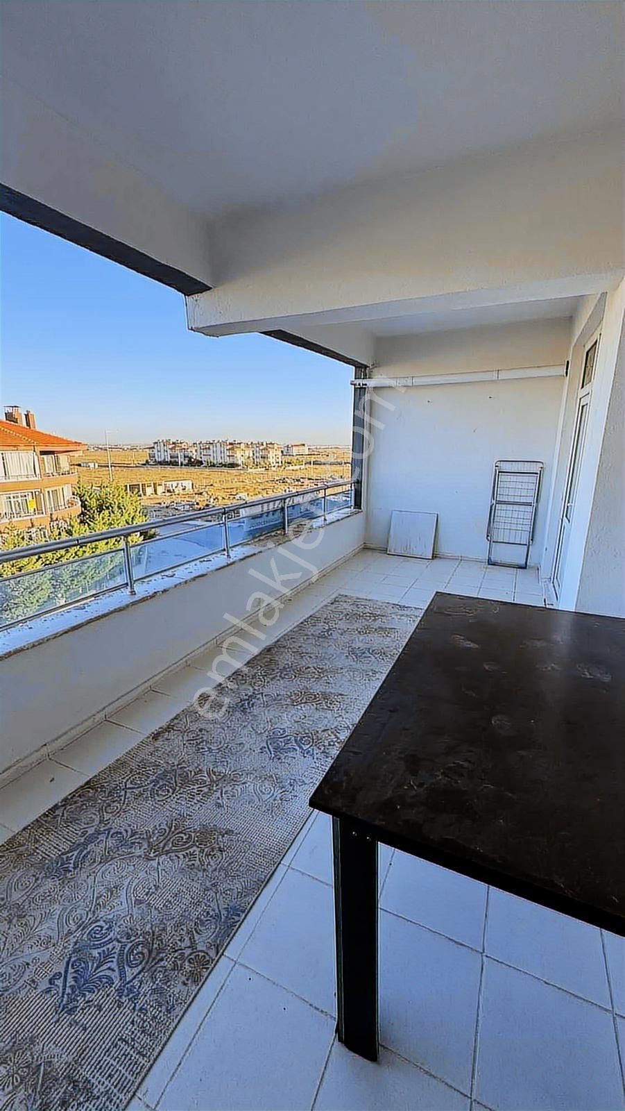 Kosova Mah Eşyalı Kiralık 2+1 Daire Servis Güzergahı Üzerinde - Görsel 14