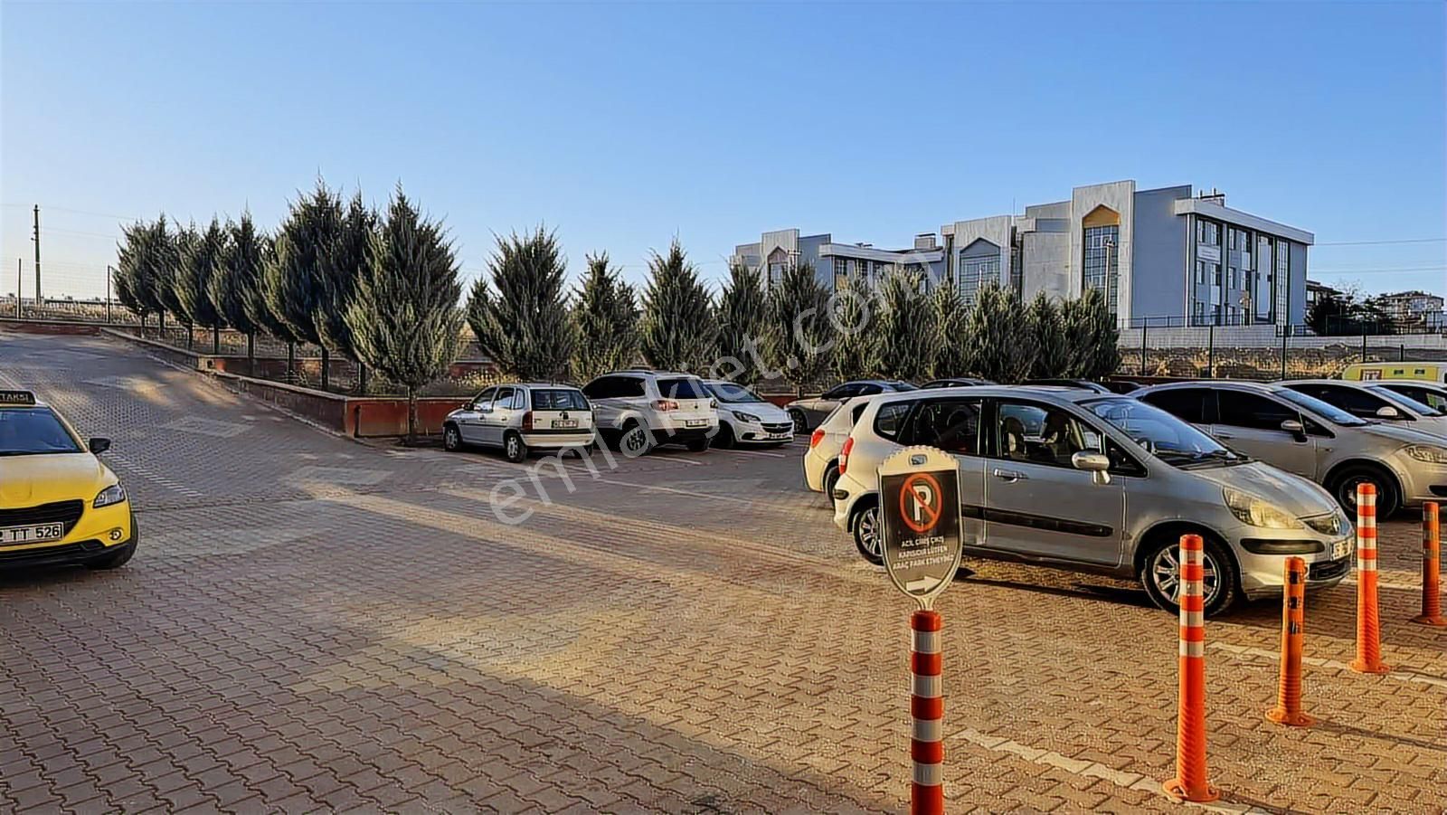 Kosova Mah Eşyalı Kiralık 2+1 Daire Servis Güzergahı Üzerinde - Görsel 12