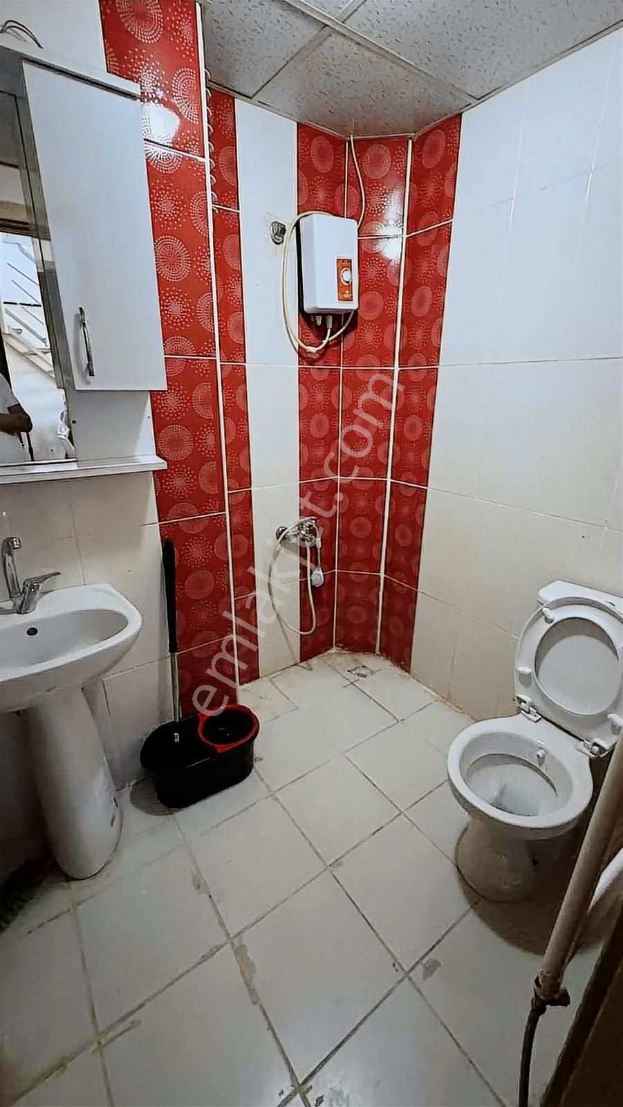 Kosova Mah Eşyalı Kiralık 2+1 Daire Servis Güzergahı Üzerinde - Görsel 7