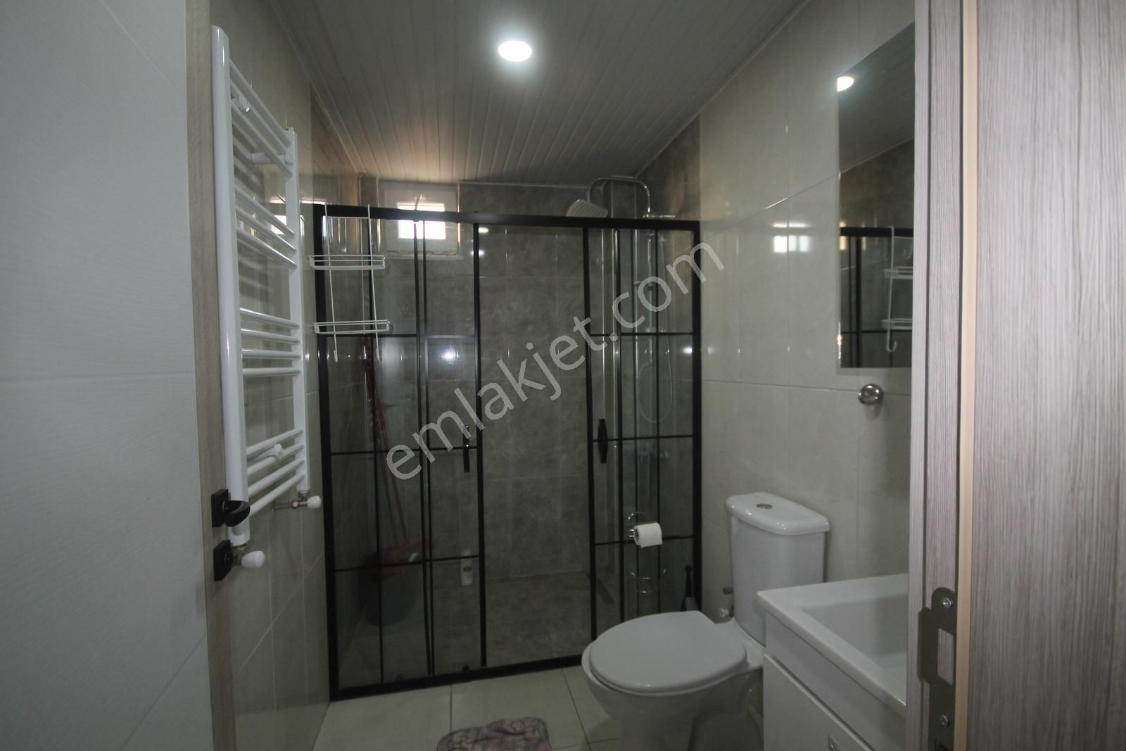 Havuzlu Sitede Eşyalı 3+1 Kiralık Daire /serik Gedik Mah. - Görsel 26