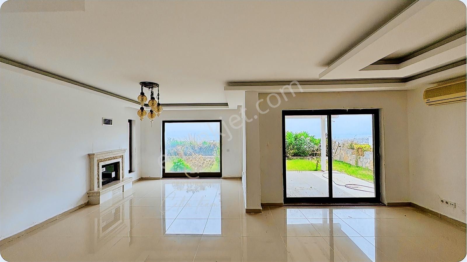 Bodrum Gündoğan Plajlı Sitede Deniz Manzaralı Müstakil Villa - Görsel 14