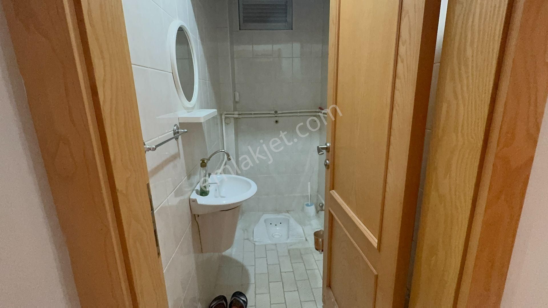 Ankara Yenimahalle Barış Mah Kısmi Eşyalı Kiralık 3+1 120 M2 Daire - Görsel 16