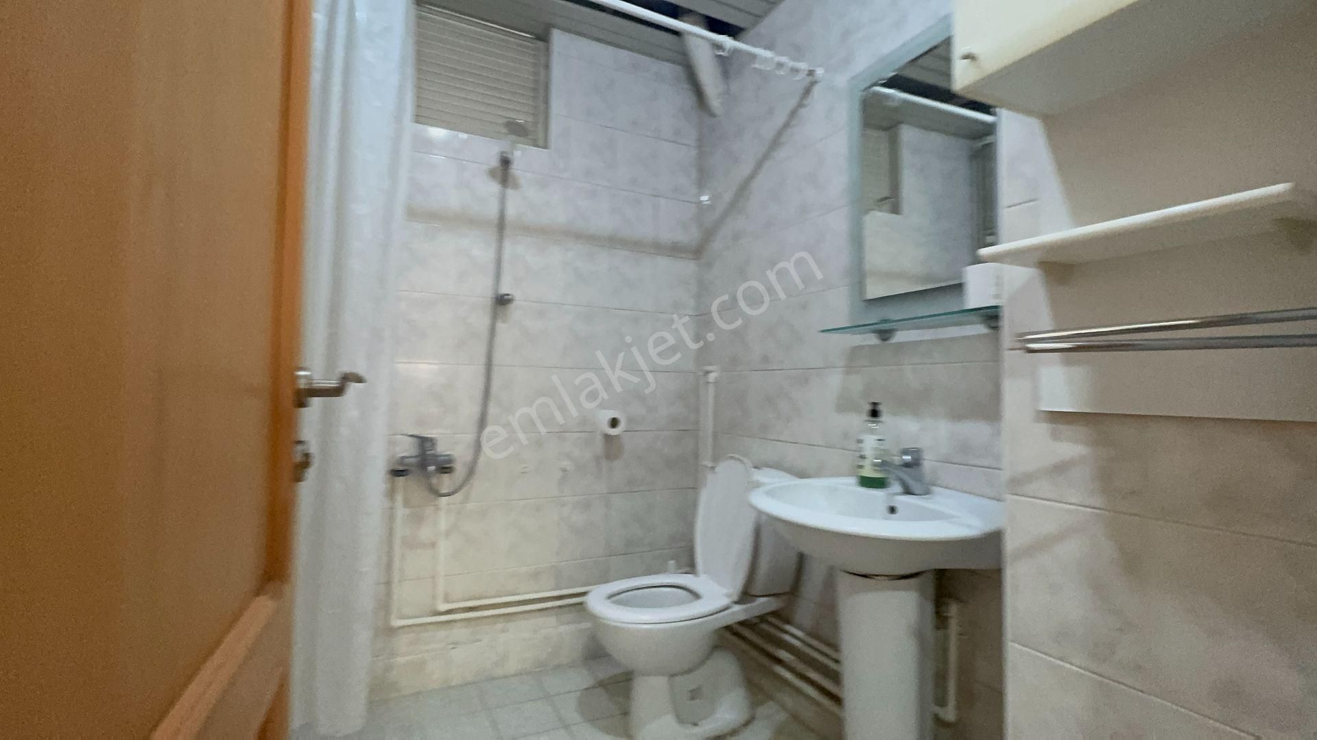 Ankara Yenimahalle Barış Mah Kısmi Eşyalı Kiralık 3+1 120 M2 Daire - Görsel 17