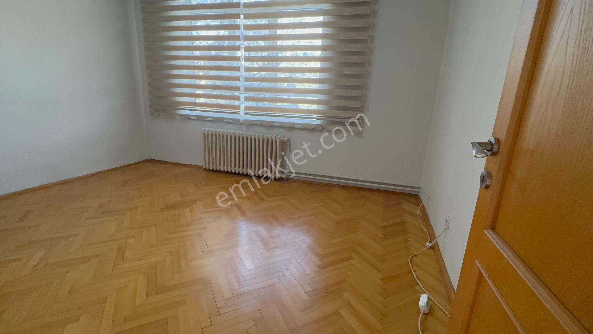 Ankara Yenimahalle Barış Mah Kısmi Eşyalı Kiralık 3+1 120 M2 Daire - Görsel 23