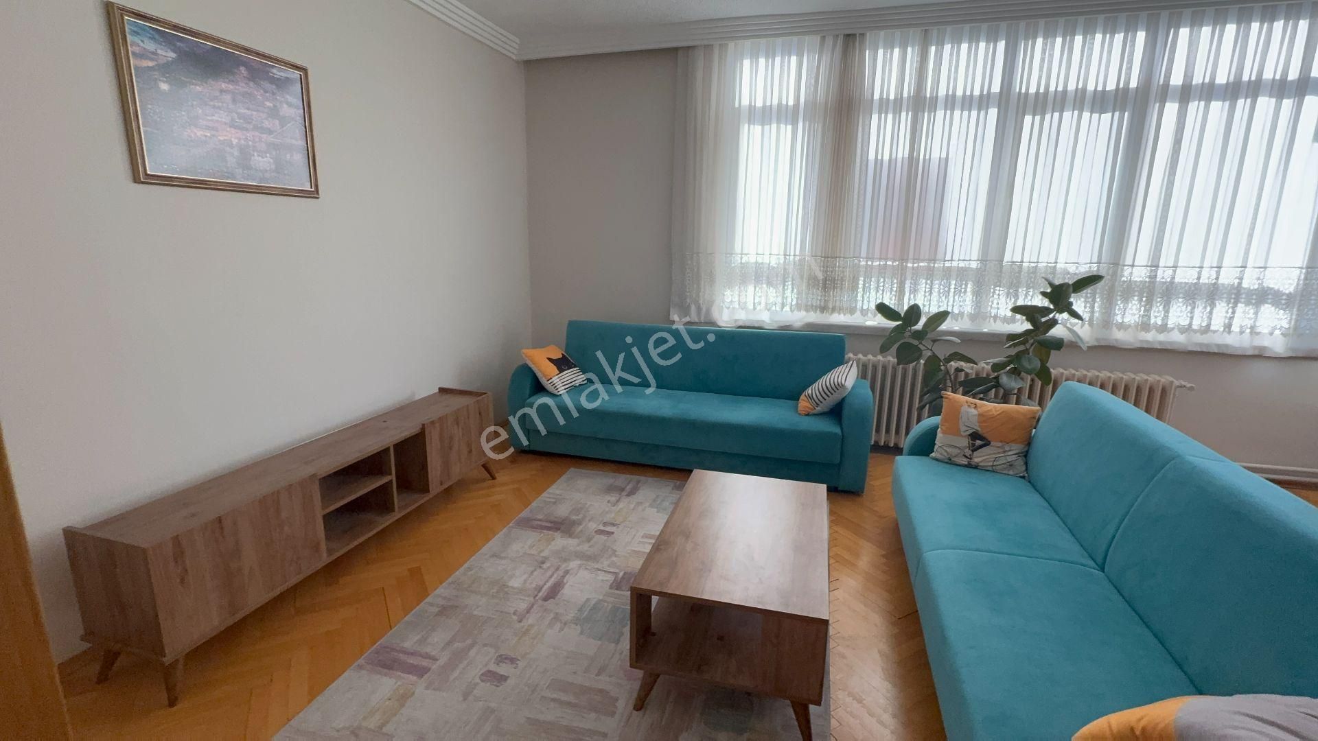 Ankara Yenimahalle Barış Mah Kısmi Eşyalı Kiralık 3+1 120 M2 Daire - Görsel 6