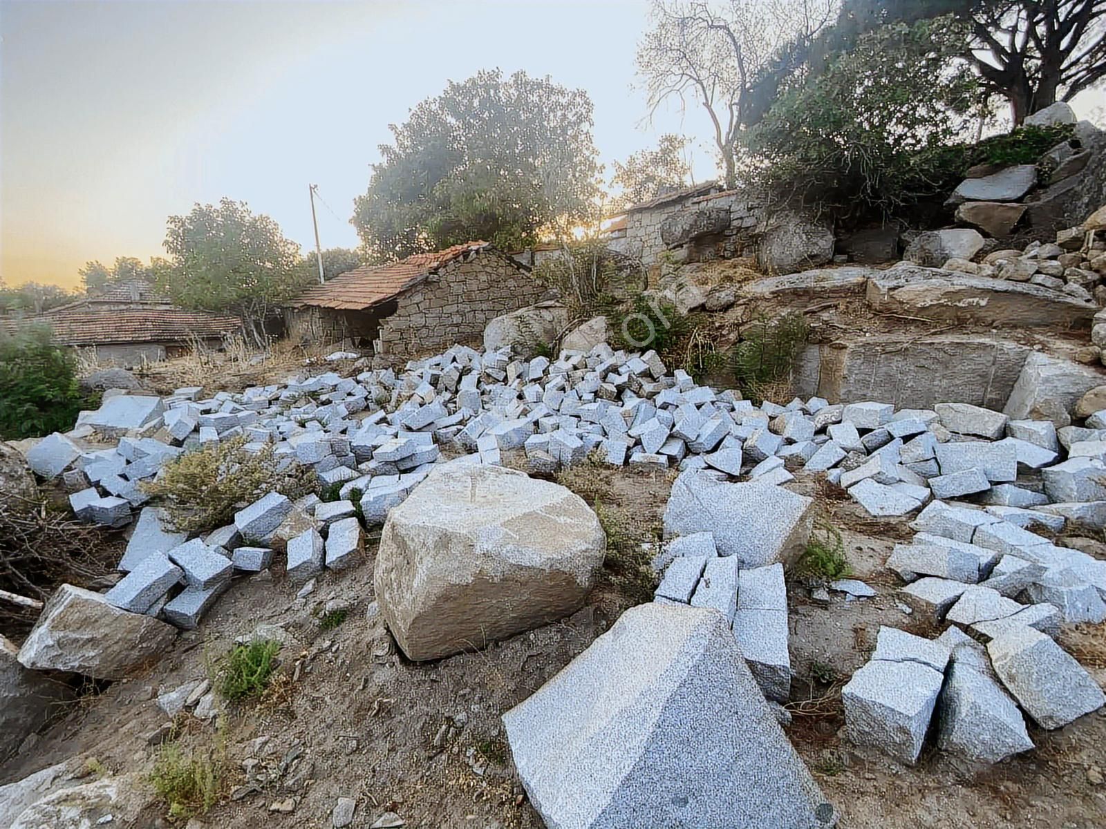 Kozak Yaylası H.hamzalar'da Köy İçi Konut İmarlı Arsa - Görsel 3