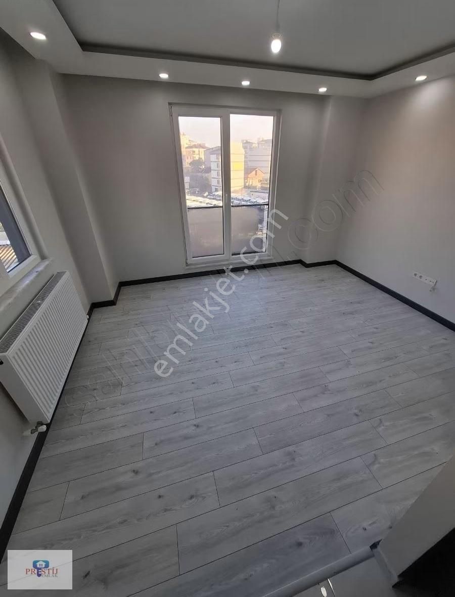 Prestij'den Metro Durağı Hemen Dibinde/ Mükemmel 1+1 Boş Daire - Görsel 10
