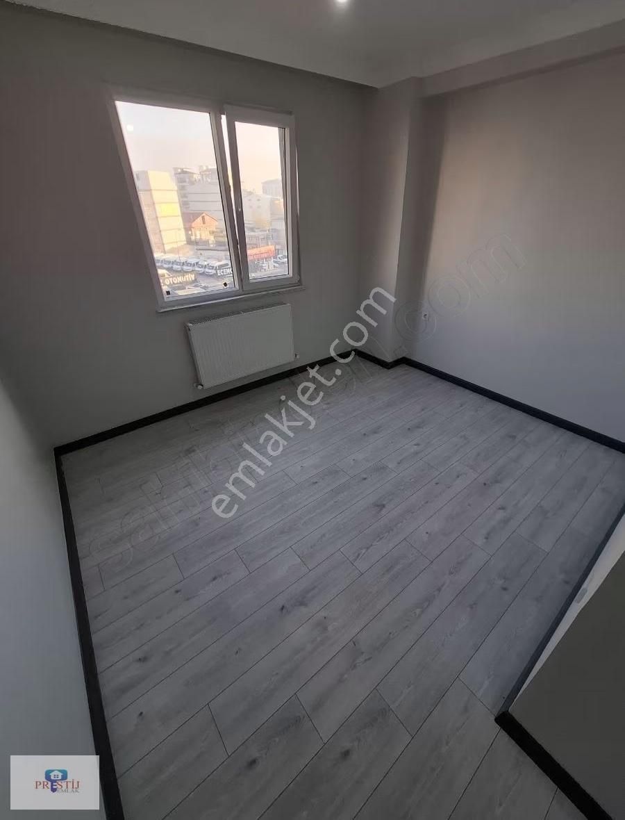 Prestij'den Metro Durağı Hemen Dibinde/ Mükemmel 1+1 Boş Daire - Görsel 13