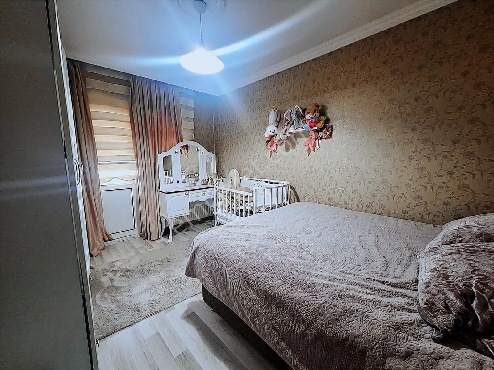 Yenimahalle Serhatta Site İçinde Satılık Geniş Ferah 3+1 - Görsel 13