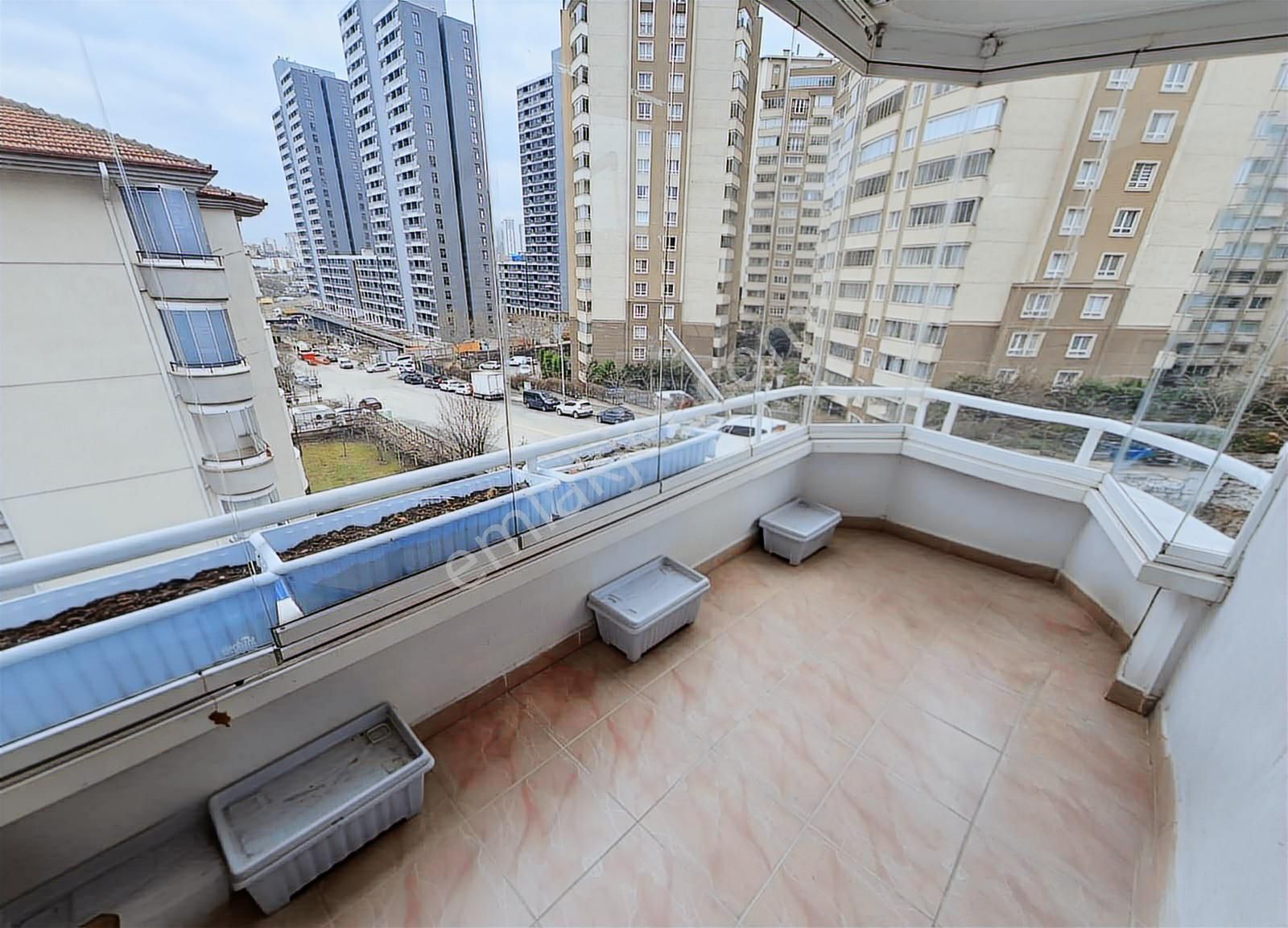 Yenimahalle Serhatta Site İçinde Satılık Geniş Ferah 3+1 - Görsel 16