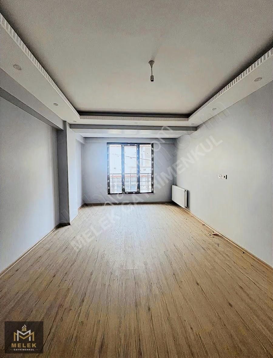 Melek Gayrimenkulden Halkalıda Acil Satılık Sıfır Daire - Görsel 5