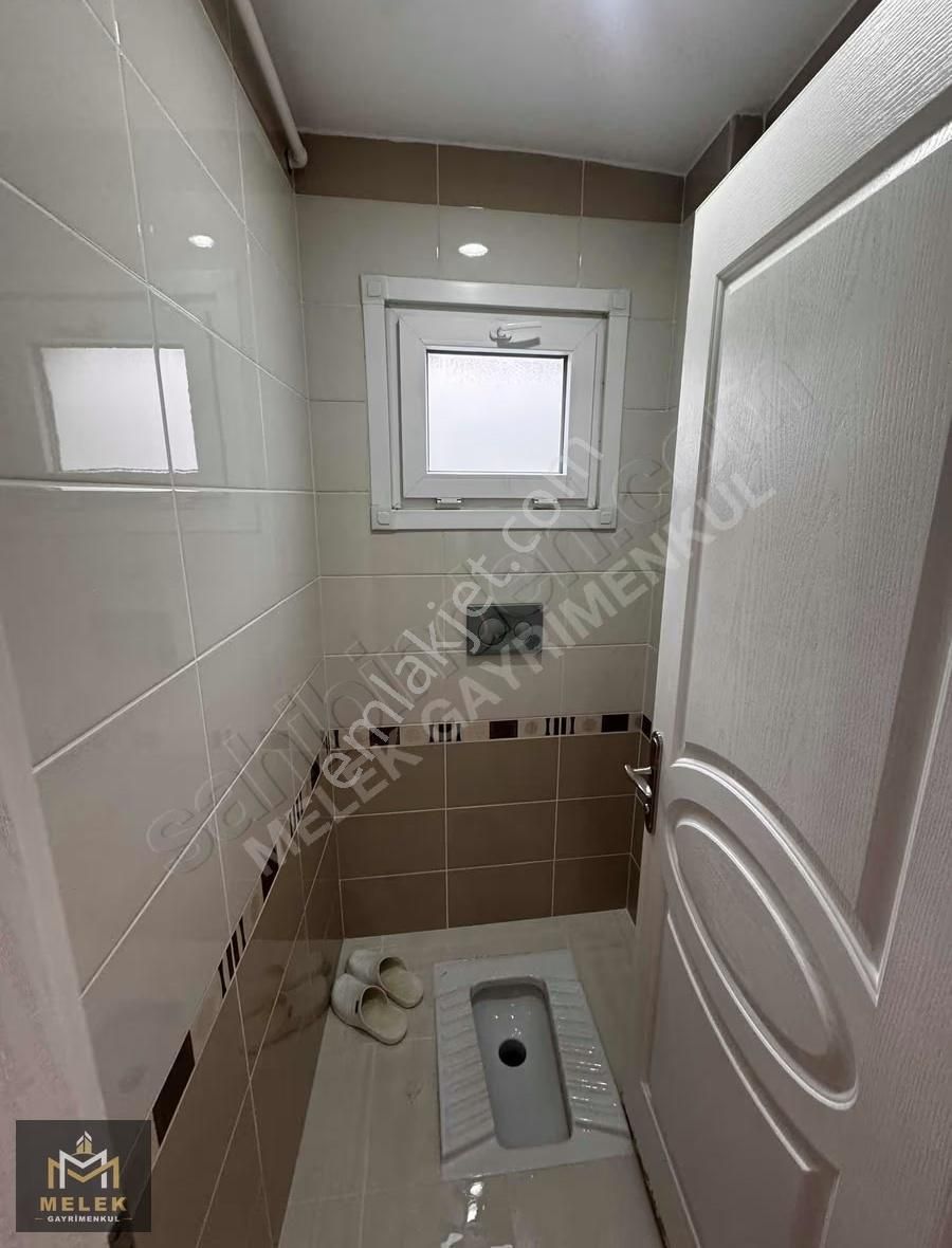 Melek'emlaktan Menderes De Kiralık Yeni Daire Kat 4 Asansörlü - Görsel 4